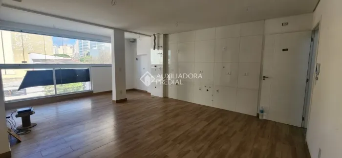 Apartamento à venda no Jardim do Mar com 69 m² e 3 dormitórios/quartos disponíveis