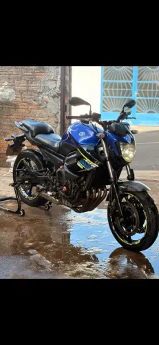 Vendo ou troco por outra com margem para revenda