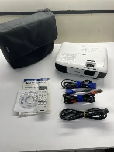 PROJETOR ESPSON S41+ EXCELENTE (LEIA A DESCRIÇÃO)