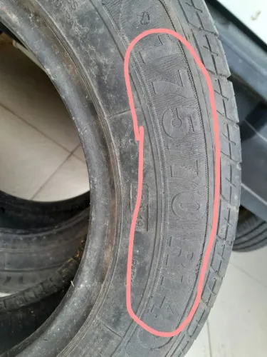 Pra limpar espaço 500 reais tudo 