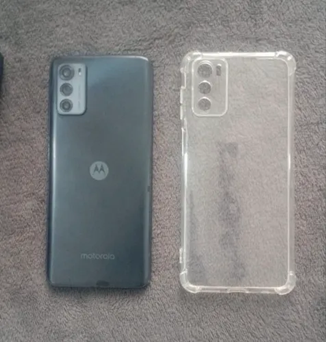 Moto g 42 na caixa pouco usado