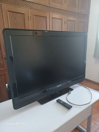 Tv Philips 42 polegadas.499,00