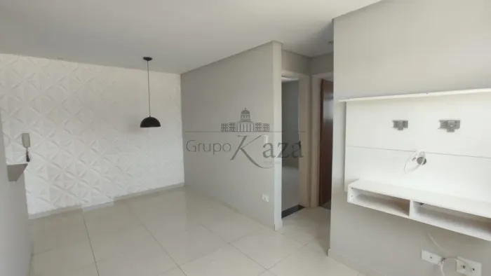 Apartamento - Terra Brasilis - Residencial Solar das Pitangueiras - 2 Dormitórios - 46m².