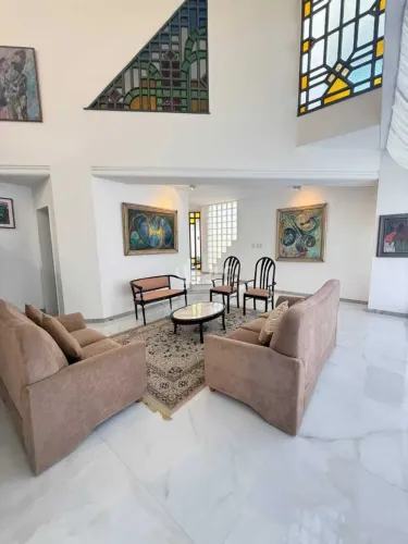 Casa de Alto Padrão bairro Coroa do Meio [13569]