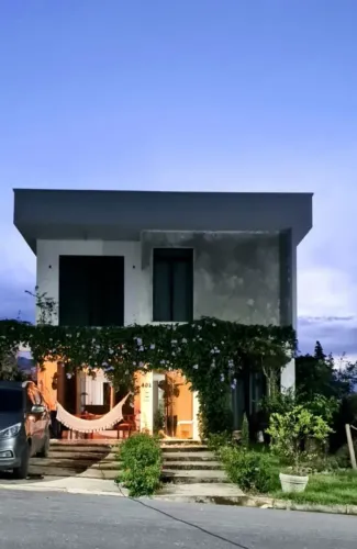 RESERVA DO PARQUE, P.Negra. 350m², 3 stes, closets. Escritório e 3 vagas