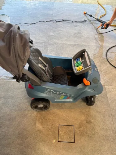 Carrinho de Passeio com Empurrador