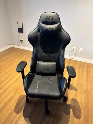 Cadeira Gamer DT3 Elise - usada