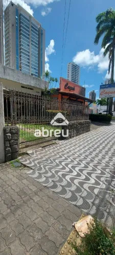 Comerciais E Industriais Casa Comercial em Natal