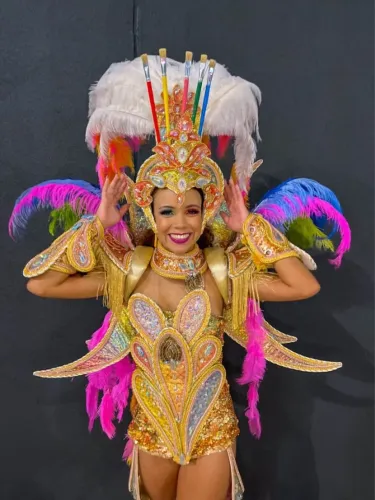Fantasia de Carnaval Completa