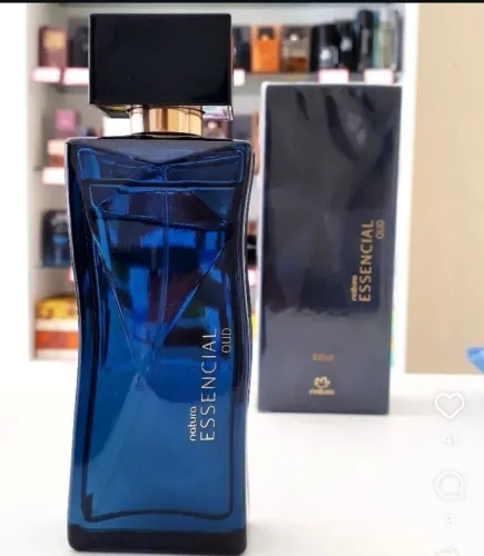 Essêncial OUD feminino