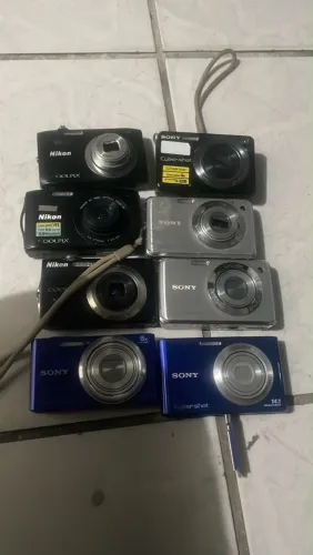 Lote 8 câmera digital Sony e nikon