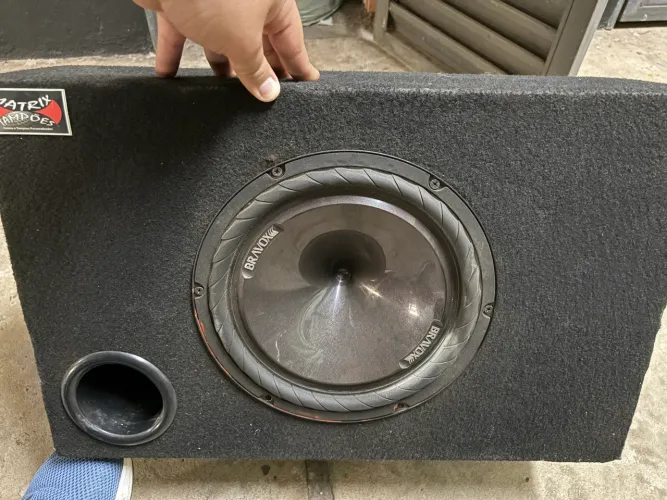 Caixa sub bravox 