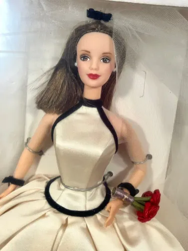 Barbie Collector Vera Wang Noiva