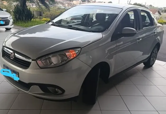 Fiat Grand Siena Attrac. 1.4 EVO F.flex 8V 2016