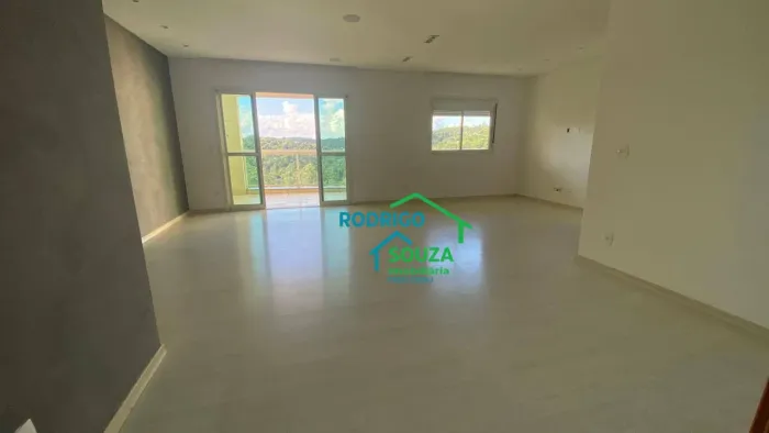 Apartamento com 3 dormitórios (1 Suíte) e 2 Vagas para alugar, 133 m² I Condomínio Resort