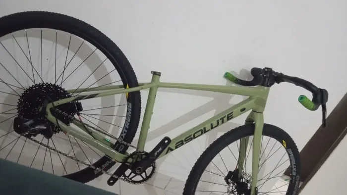 Gravel tamanho 47 1x10 freios semi hidráulicos 