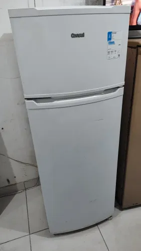 Vendo geladeira Consul duplex 334L 127v funciona perfeitamente leia a descrição. 