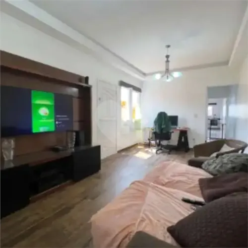 Casa com 3 quartos à venda em Vila Campesina - SP