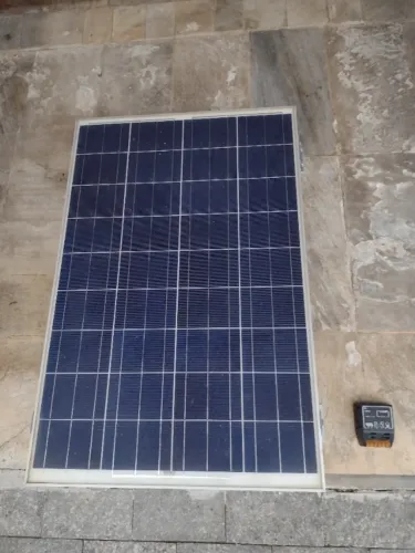 Placa Solar 85 w com controlador de carga