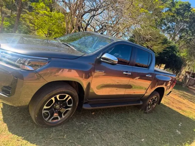 Toyota Hilux CD SRX 4X4 2.8 TDI 16V Diesel Aut. 2024