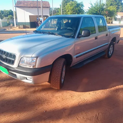 Chevrolet S10 P-up Tornado 2.8 TDI 4x2/4x4 CD Dies 2005