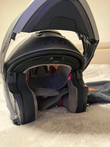 Capacete Escamoteável  X11 Tamanho 56 (Prata Fosco) 