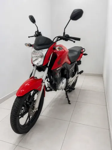 Somente venda moto bem conservada não aceito trocas 