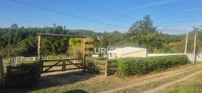 Chácara à venda em Sarapuí (Bairro do Rodeio) | 3.000 m² | 1 dorm, 1 banh e 5 vagas