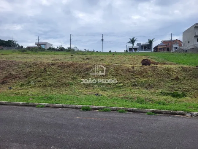 Terreno Condomínio Conde Taubaté