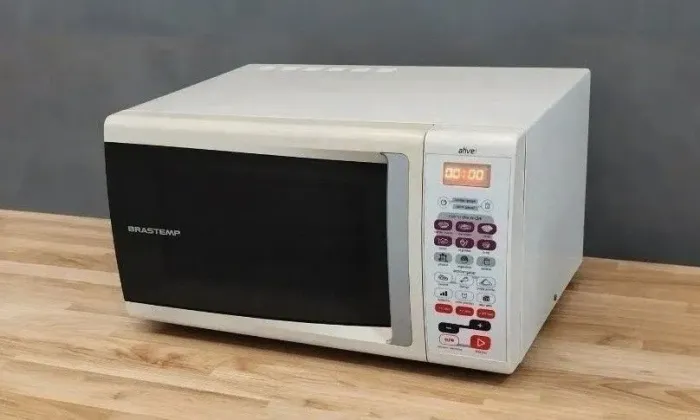 Microondas Brastemp 30 litros 127 volts Conservado Garantia