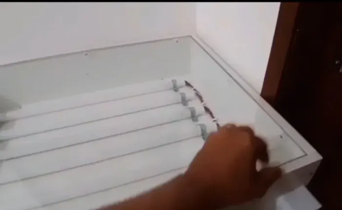 Mesa para revelação de Serigrafia