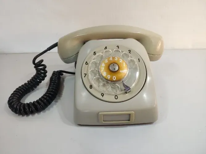 Telefone Antigo De Mesa - Ericsson - Disco Original Vintage 4mc (Usado)