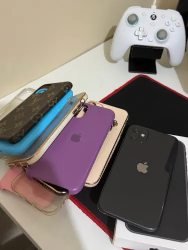 iPhone 11 Preto 64GB impecável