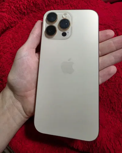 iPhone 16 pro max IMPECÁVEL