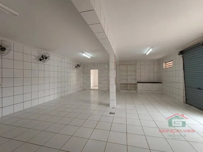 Salão para alugar, 167 m² por R$ 3.124,75/mês - Vila Industrial - Piracicaba/SP