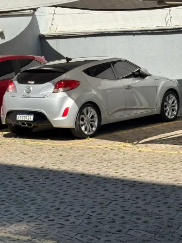 Hyundai Veloster 1.6 16V 140cv Aut. 2012