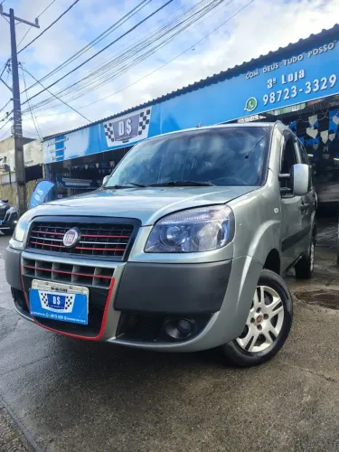 Fiat Doblo Essence 1.8 Flex 16V 5P 2012