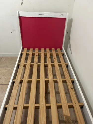 Cama solteiro