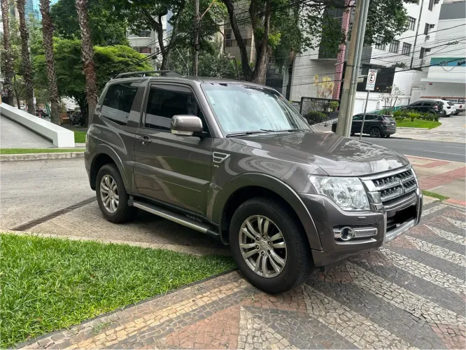 Mitsubishi Pajero HPE Full 3.8 V6 250cv 3P Aut. 2016