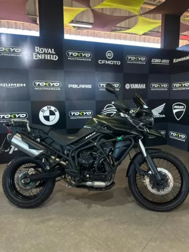 TRIUMPH TIGER 800XC MUITO NOVA
