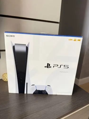 playstation 5 com midia fisica \ c nota \ 4 meses de uso \ entrego \ parcelo \  
