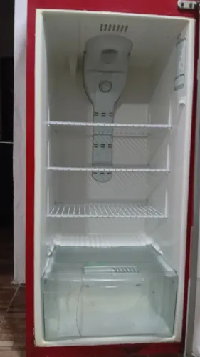 Vendo uma geladeira cônsul frost Free 