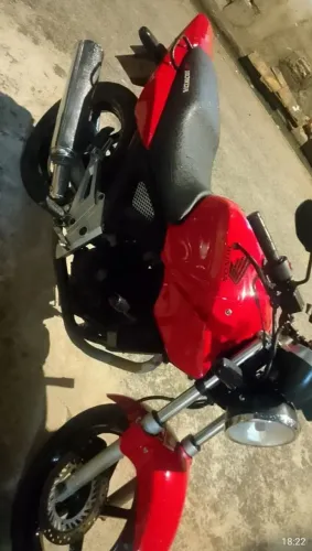 Moto extra toda revisada pintada vermelho FERRARI P.U
