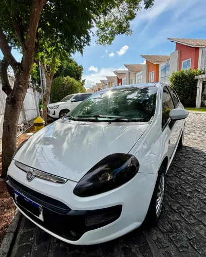 Fiat Punto Attractive Italia 1.4 F.flex 8V 5P 2013