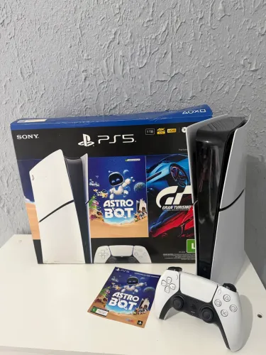 PS5 slim mídia digital 1TB