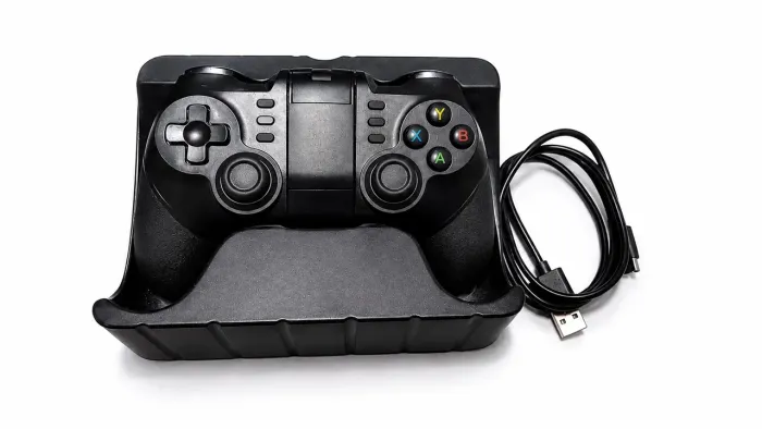 Controle Gamer Premium Bluetooth, Recarregável, Suporte Celular