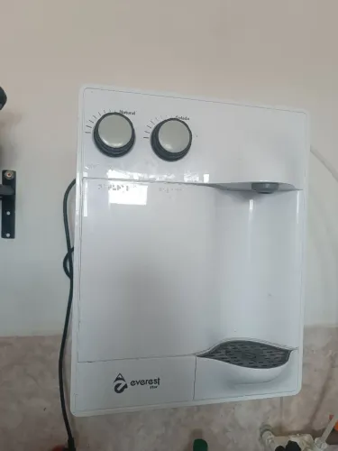 Vendo gela água Everest