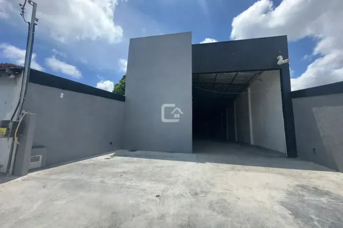 Galpão para Locação, com 490m² R$: 10.000,00 - Agenor de Carvalho - Porto Velho/RO