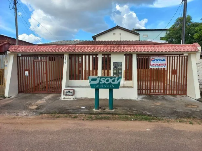 Casa disponível para locação, localizada na Rua: Salgado Filho, Bairro: Mato Grosso, Porto