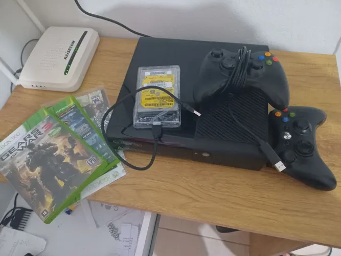 Xbox 360 Super Slim Desbloqueado